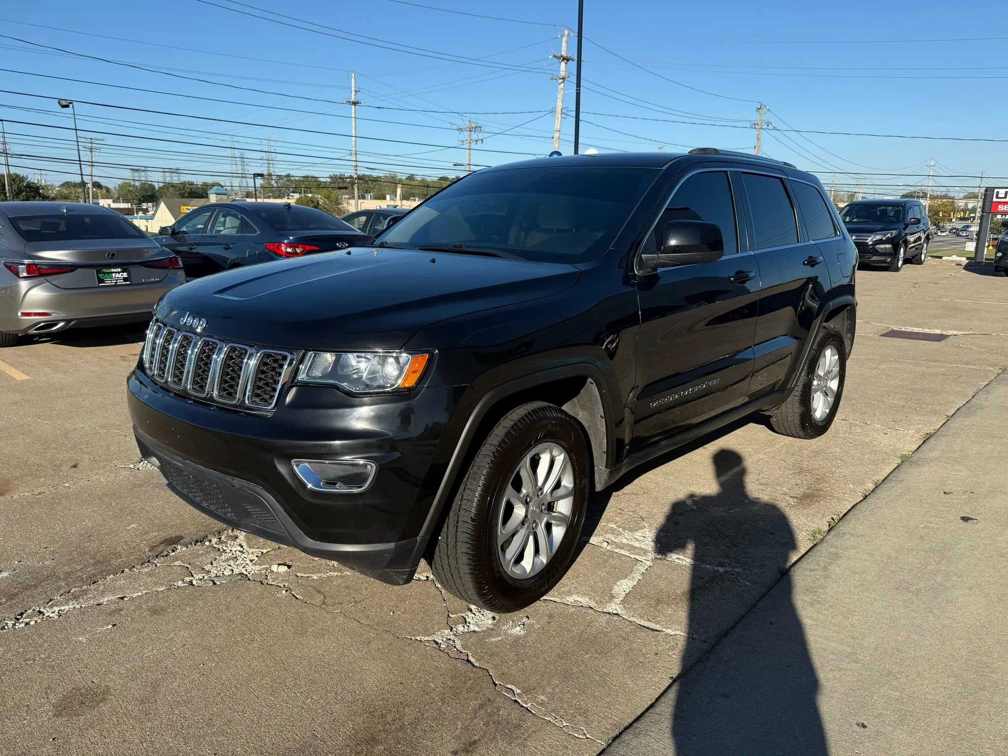 Used 2021 Jeep Grand Cherokee Laredo image 6