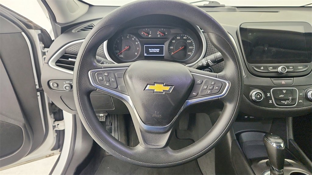 Used 2019 Chevrolet Malibu LS image 19