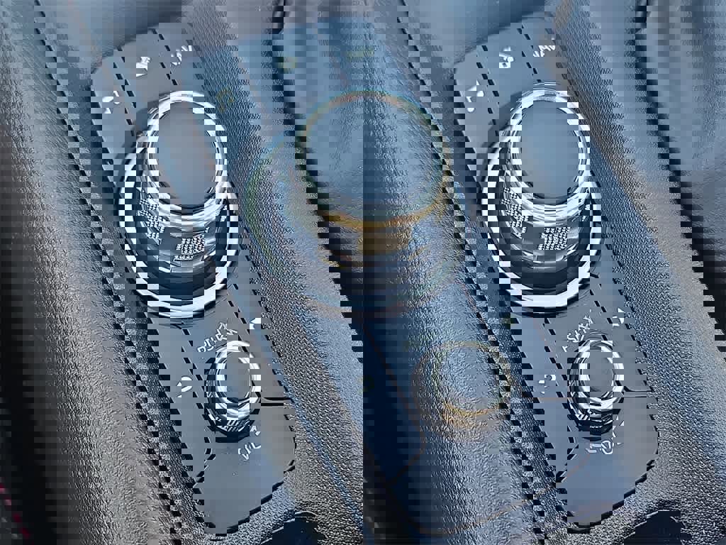 Used 2017 MAZDA MX-5 Miata RF Club image 16