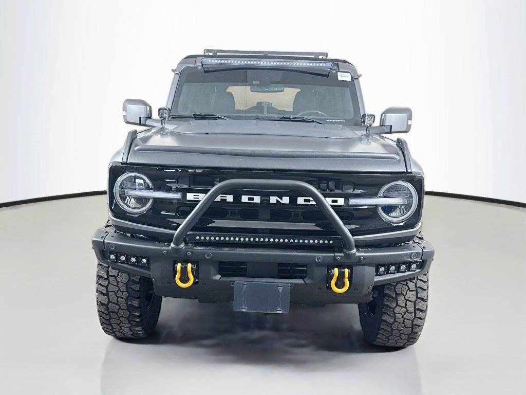 Used 2021 Ford Bronco Outer Banks AWD/4WD image 2