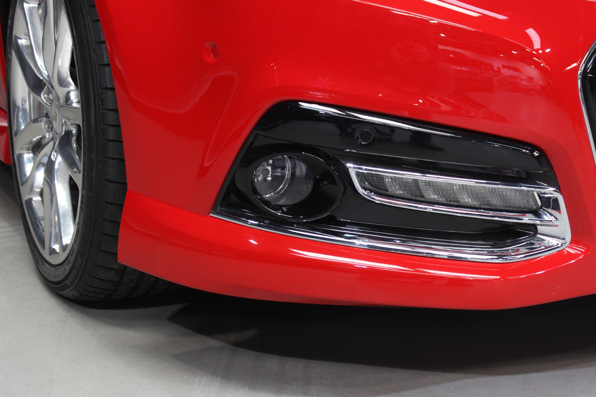 Used 2014 Chevrolet SS RWD image 10