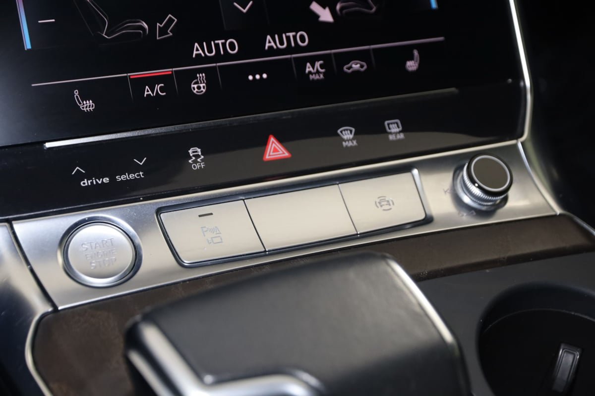 Used 2019 Audi A6 3.0T Premium Plus w/ Premium Plus Package AWD/4WD image 30