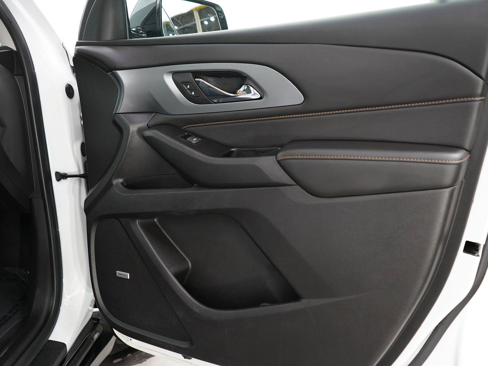 Used 2019 Chevrolet Traverse Premier w/ Redline Edition AWD/4WD image 9