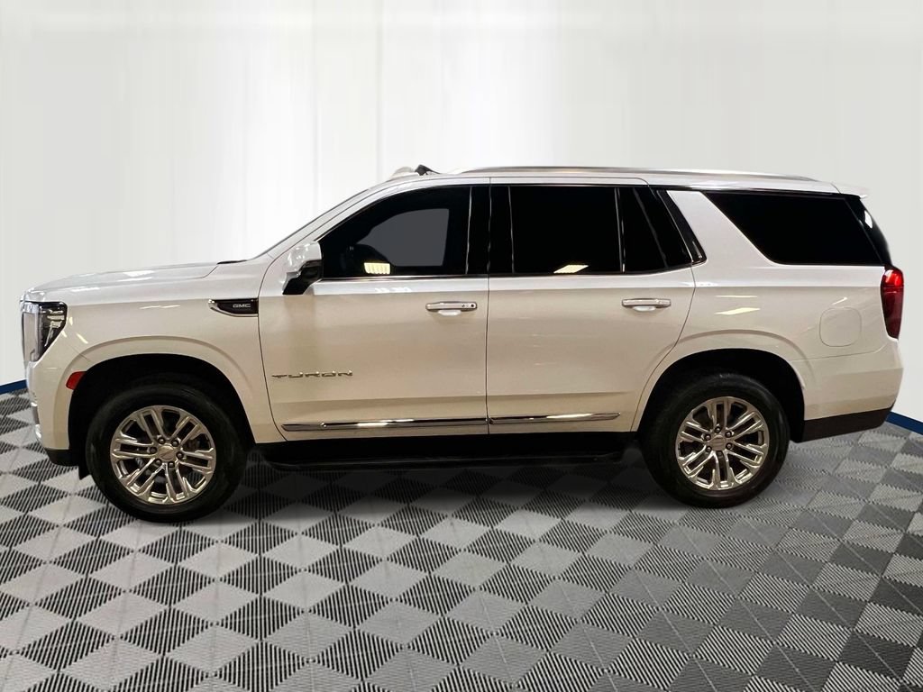 Used 2021 GMC Yukon SLT w/ SLT Premium Package AWD/4WD image 2