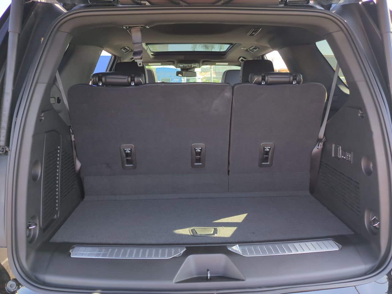 New 2026 Chevrolet Tahoe Premier w/ Sun And Tow Package image 27