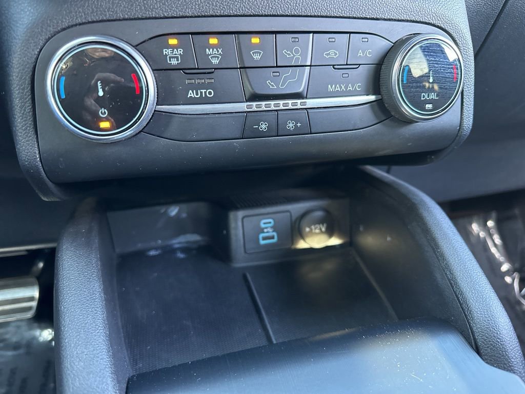 Used 2023 Ford Escape ST-Line image 34