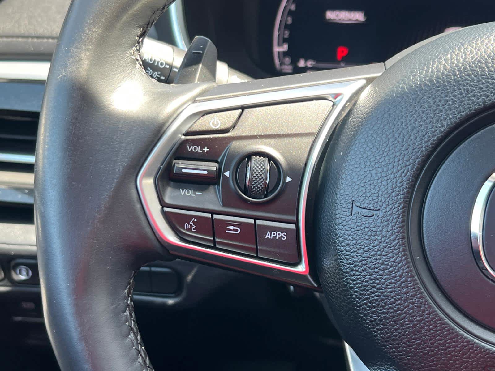 Used 2023 Acura MDX SH-AWD w/ Technology Package image 22