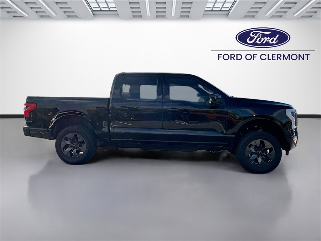 Used 2025 Ford F150 Lightning Lariat image 4