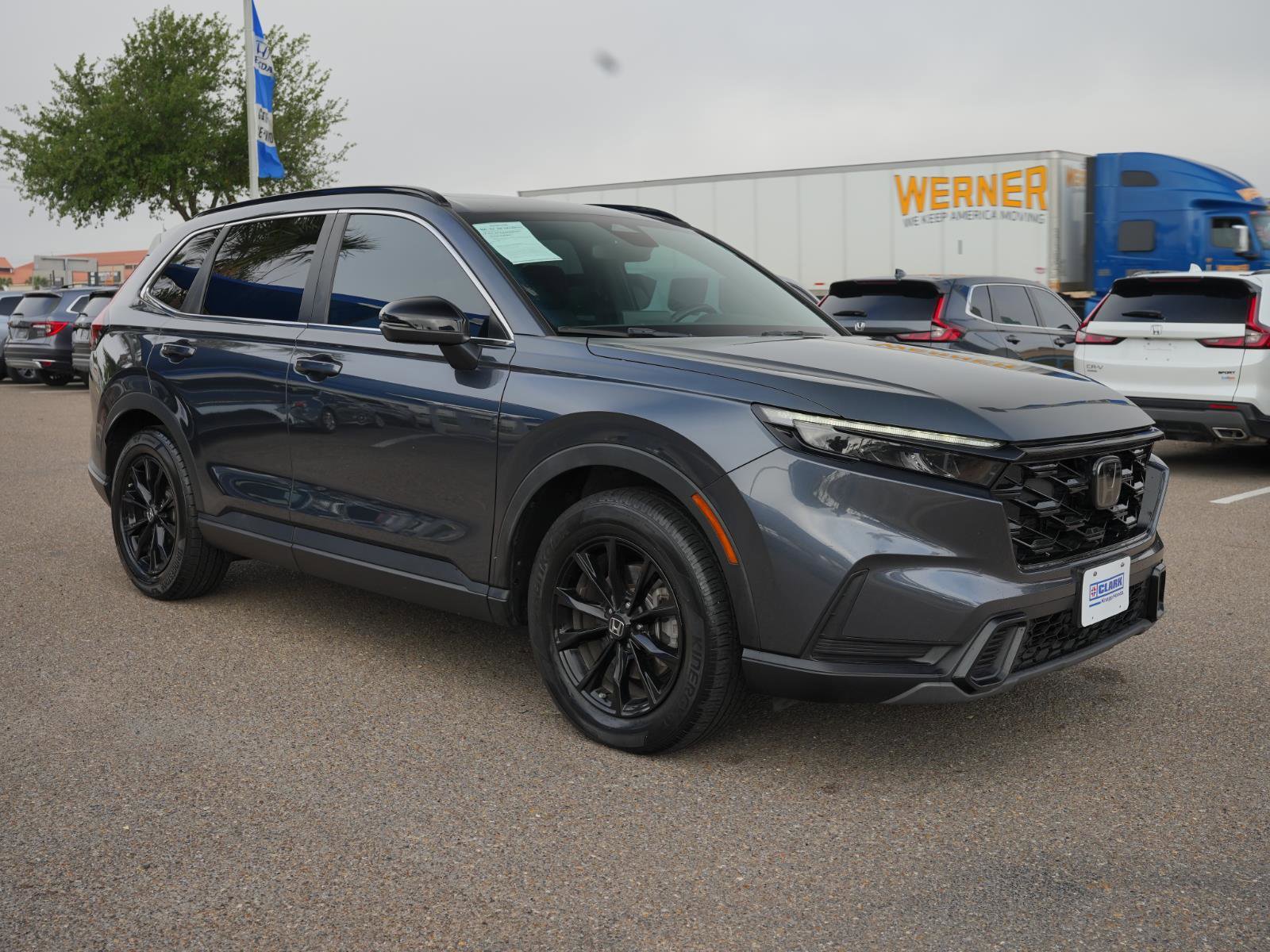Used 2023 Honda CR-V Sport image 3