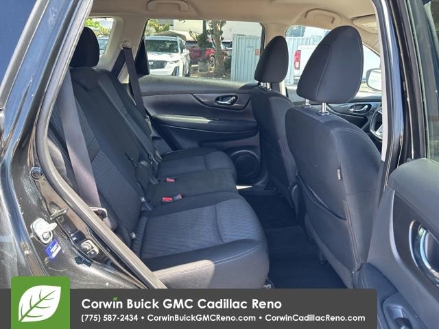 Used 2019 Nissan Rogue SV AWD/4WD image 14