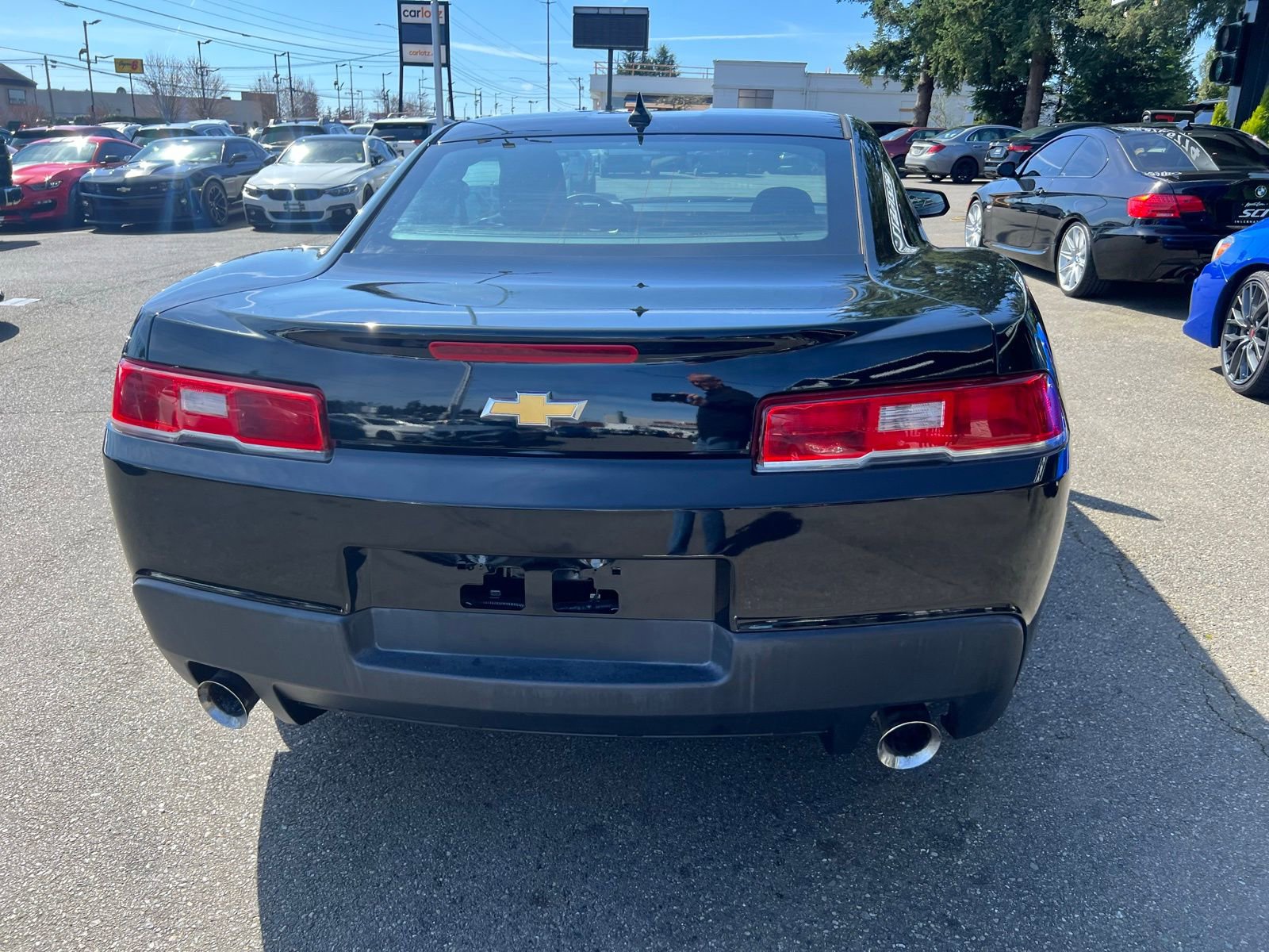 Used 2015 Chevrolet Camaro LS RWD image 6