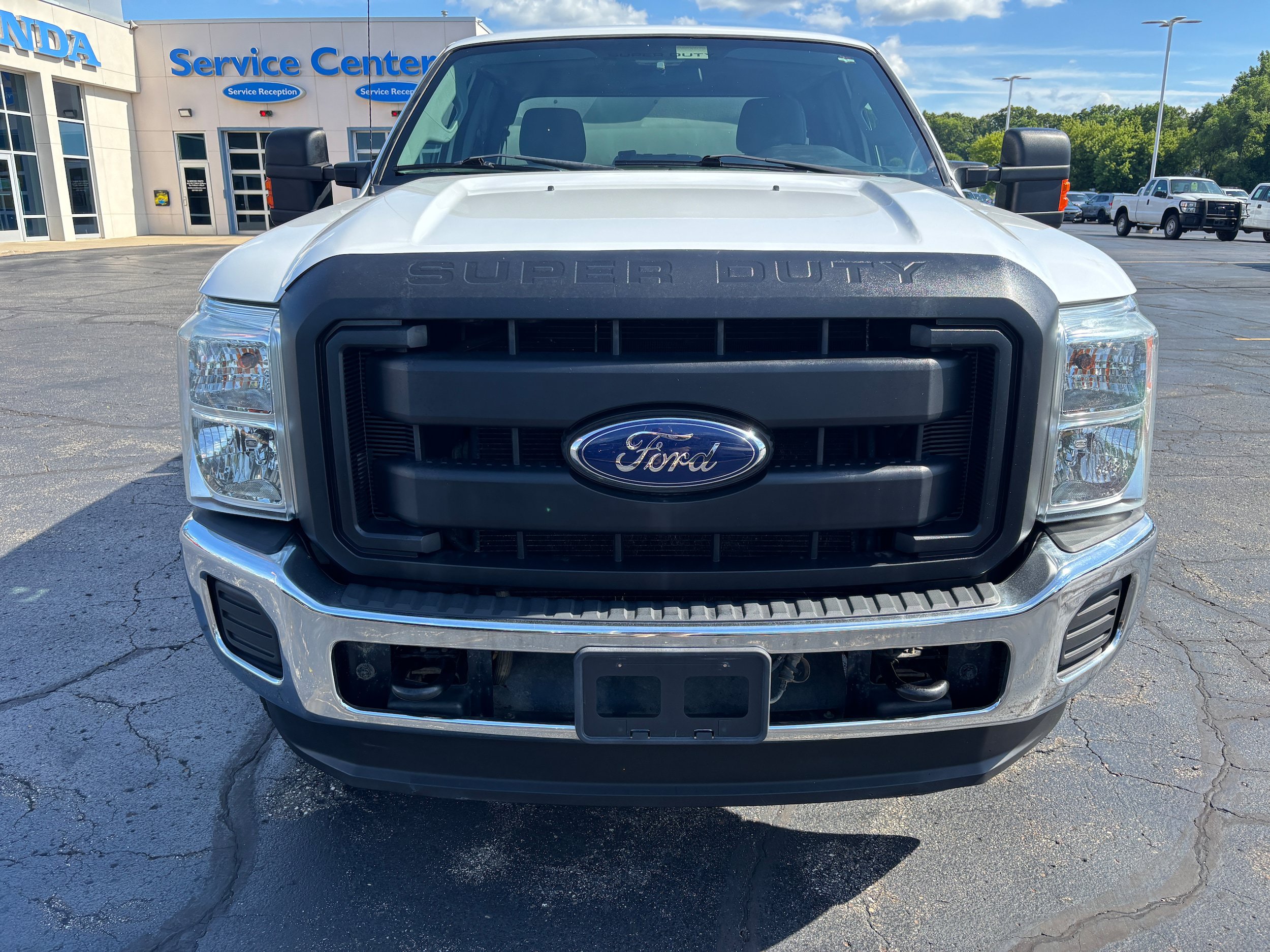 Used 2016 Ford F250 XL w/ Power Equipment Group AWD/4WD image 3