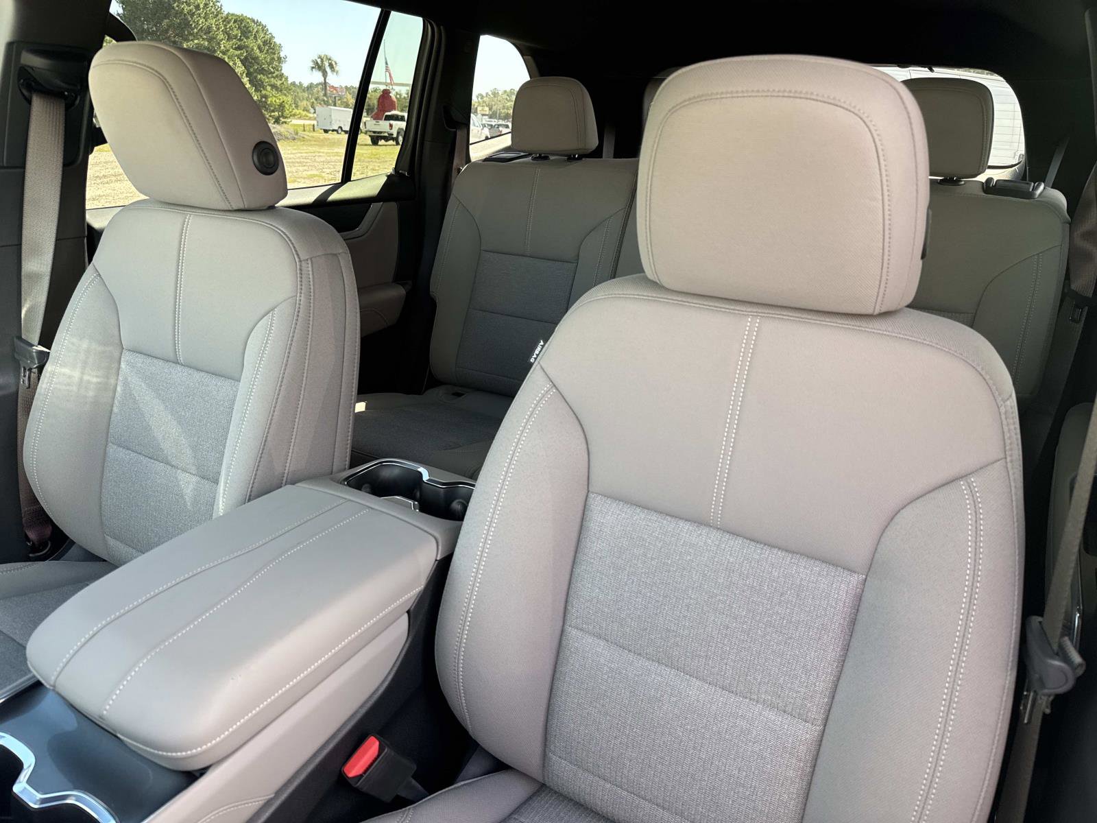 New 2026 GMC Acadia Elevation w/ LPO, Floor Liner Package image 24