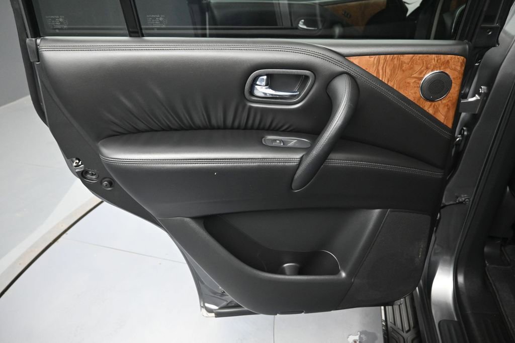 Used 2021 Nissan Armada SL w/ Captain's Chairs Package AWD/4WD image 30