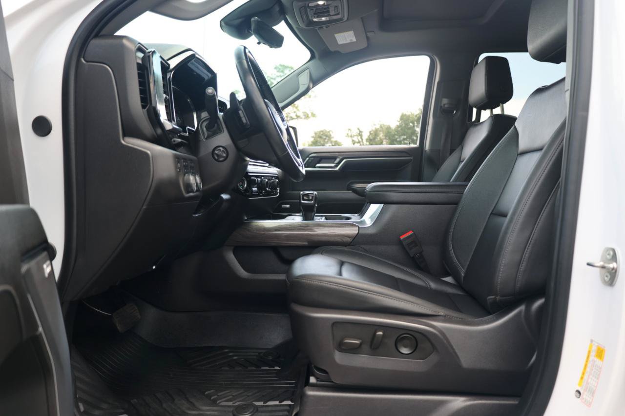 Used 2024 Chevrolet Silverado 1500 LTZ w/ LTZ Premium Package AWD/4WD image 31