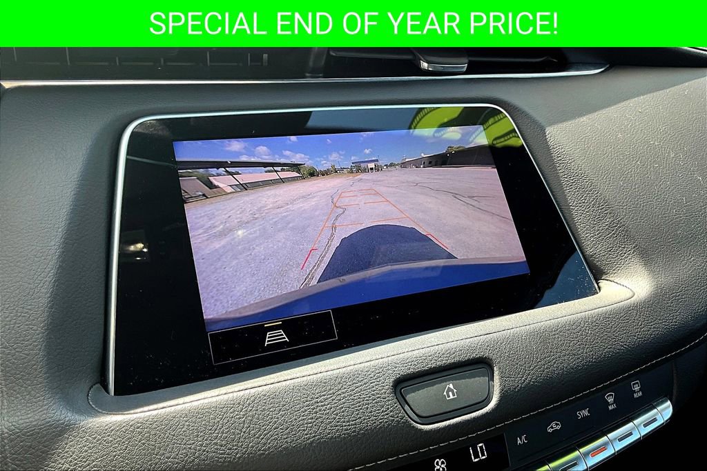 Used 2023 Cadillac XT4 Premium Luxury image 14