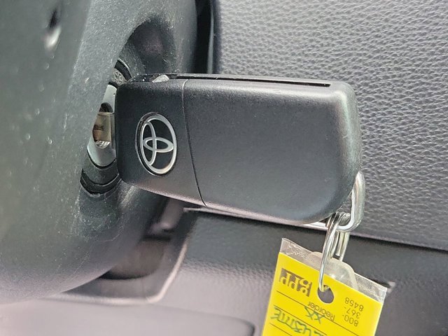 Used 2022 Toyota Corolla LE image 33