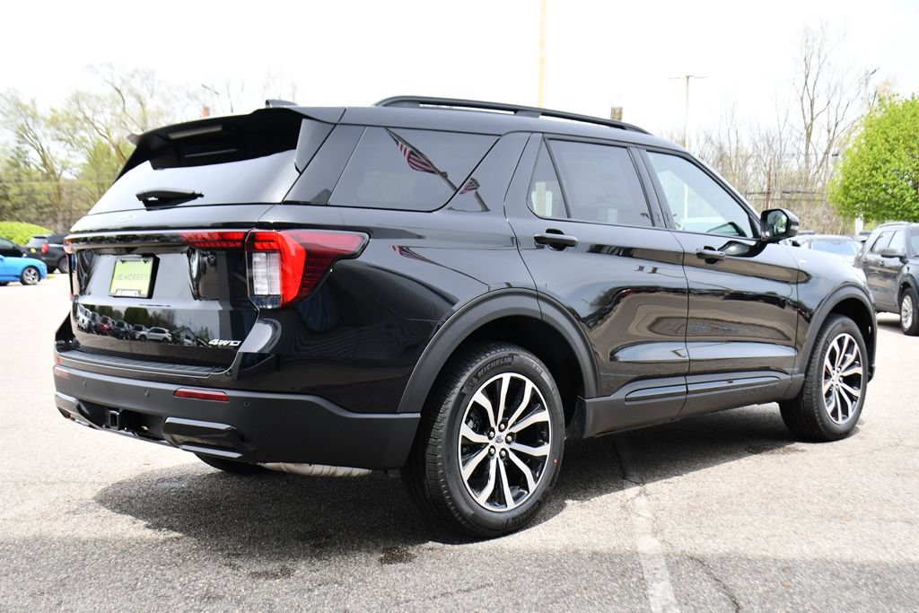 New 2026 Ford Explorer ST-Line AWD/4WD image 6
