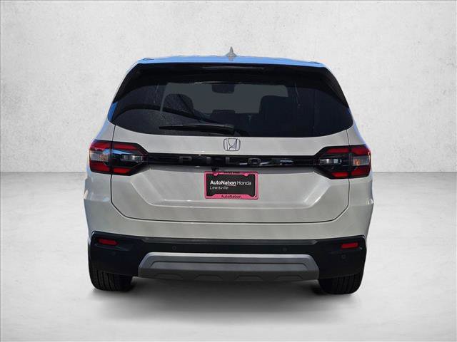 New 2025 Honda Pilot EX-L image 8