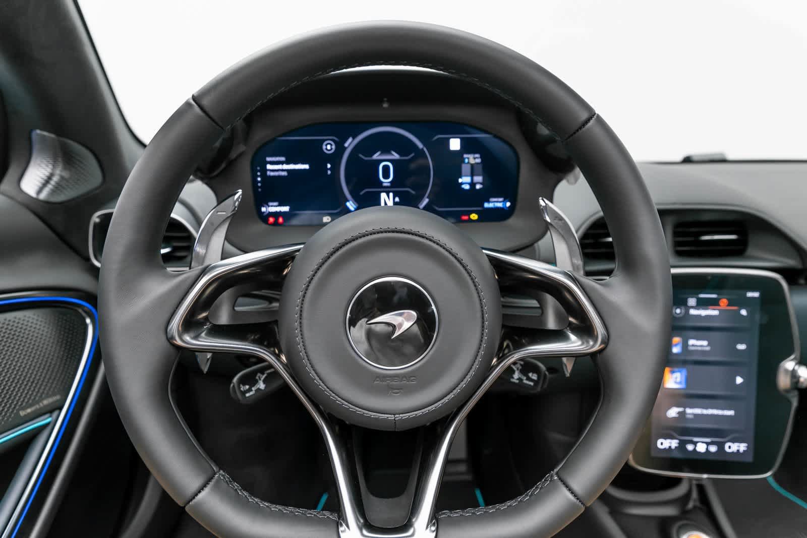 New 2025 McLaren Artura Spider RWD image 15