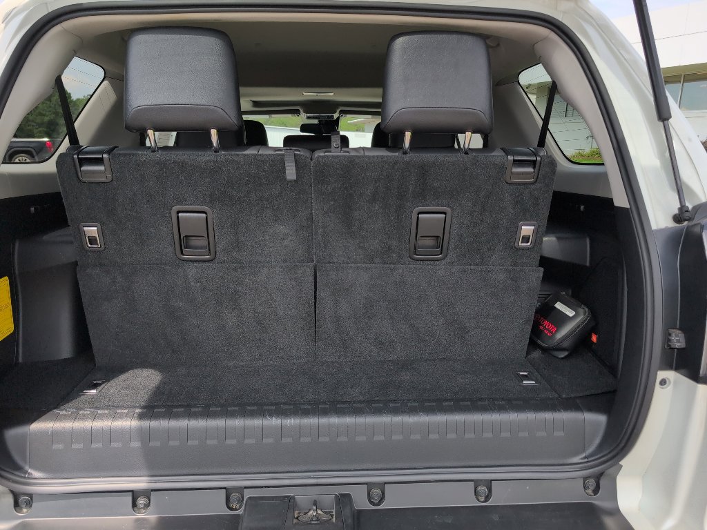 Used 2021 Toyota 4Runner Limited image 4