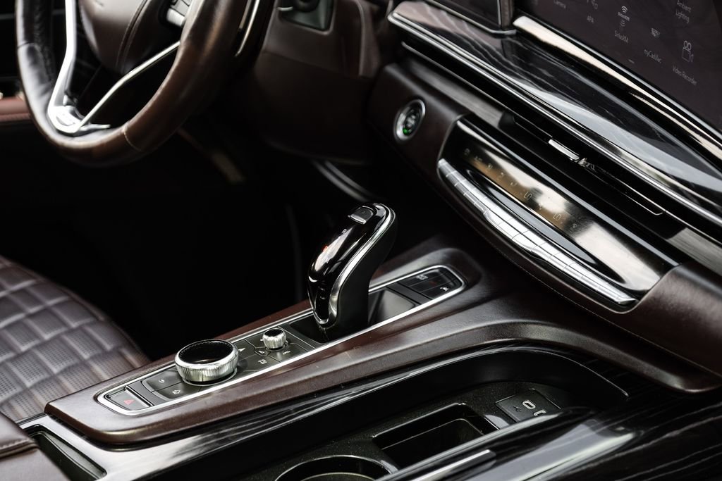 Used 2023 Cadillac Escalade V AWD/4WD image 23