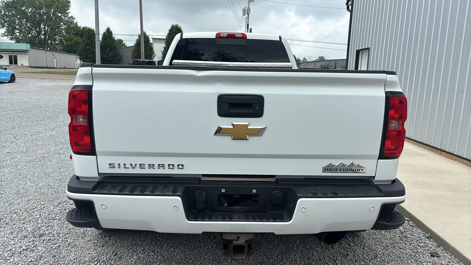 Used 2015 Chevrolet Silverado 3500 High Country w/ Duramax Plus Package AWD/4WD image 4