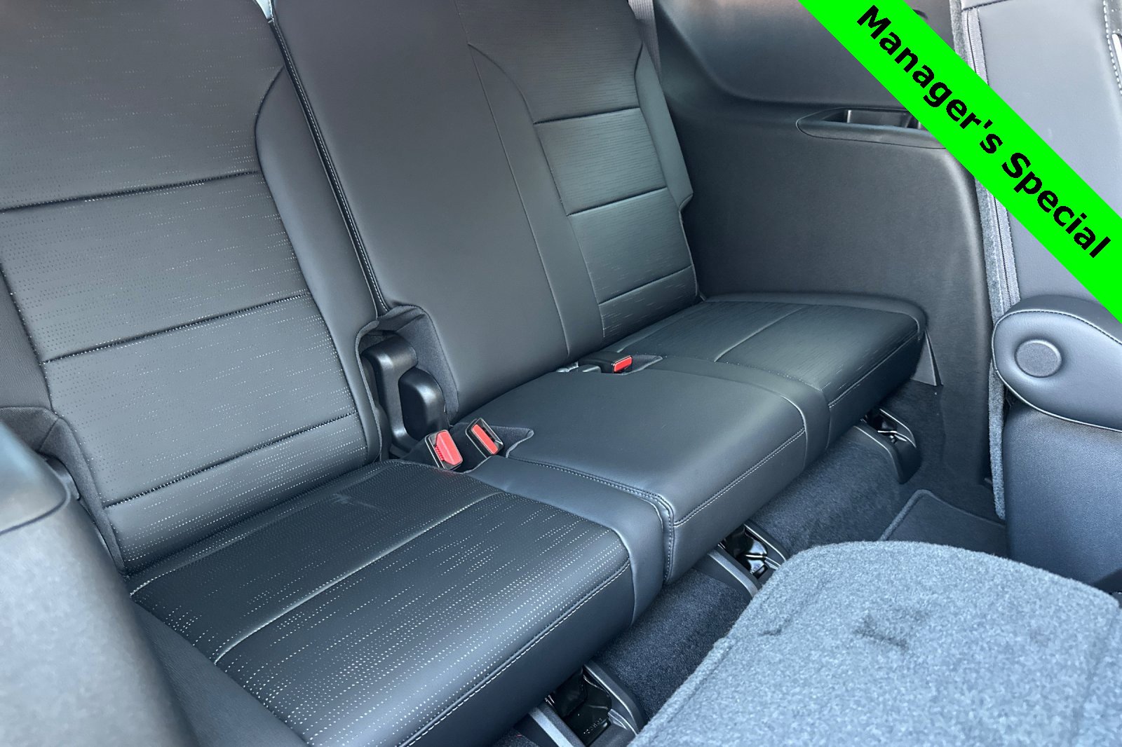 New 2025 Buick Enclave Sport Touring w/ Super Cruise Package image 14