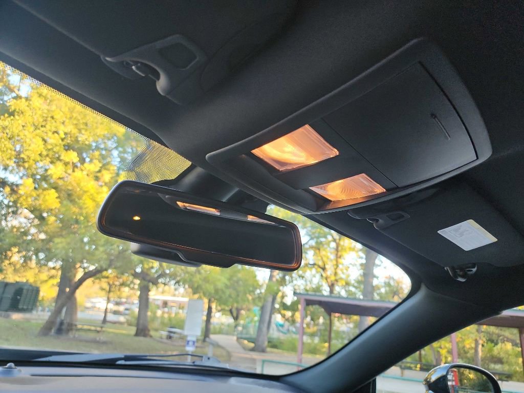 Used 2019 Dodge Challenger SXT image 19