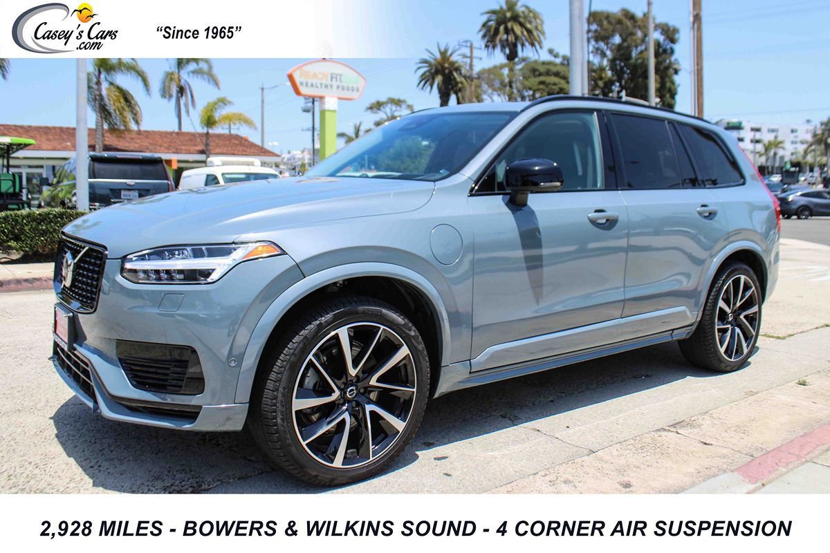 Used 2023 Volvo XC90 T8 Ultimate w/ Protection Package Premier AWD/4WD video 1