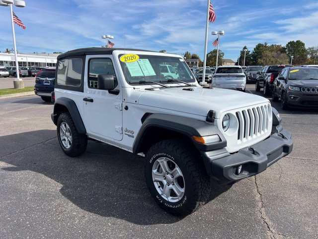 Used 2020 Jeep Wrangler Sport AWD/4WD image 3