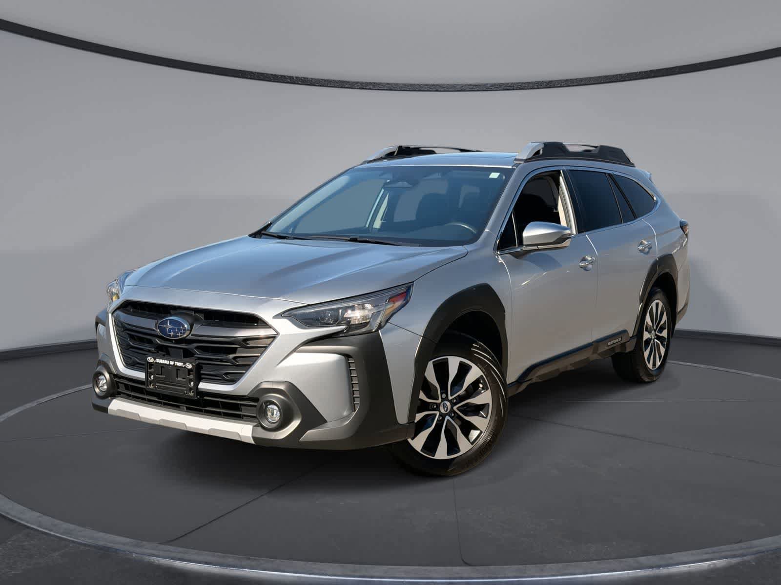 Certified 2023 Subaru Outback Touring XT image 1