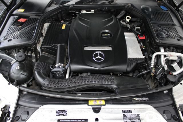 Used 2015 Mercedes-Benz C 300 4MATIC Sedan image 30