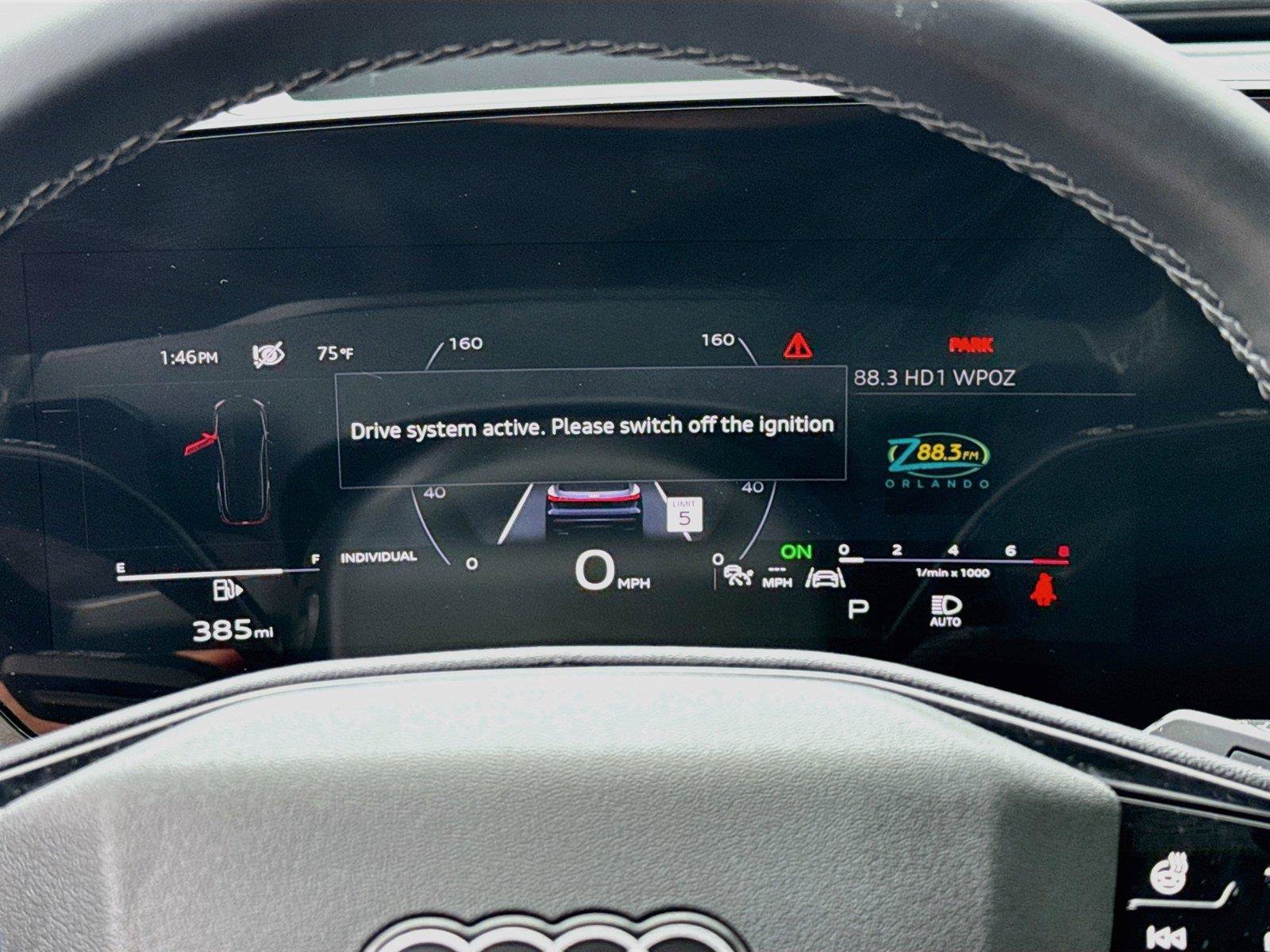 Certified 2025 Audi Q5 Premium AWD/4WD image 12