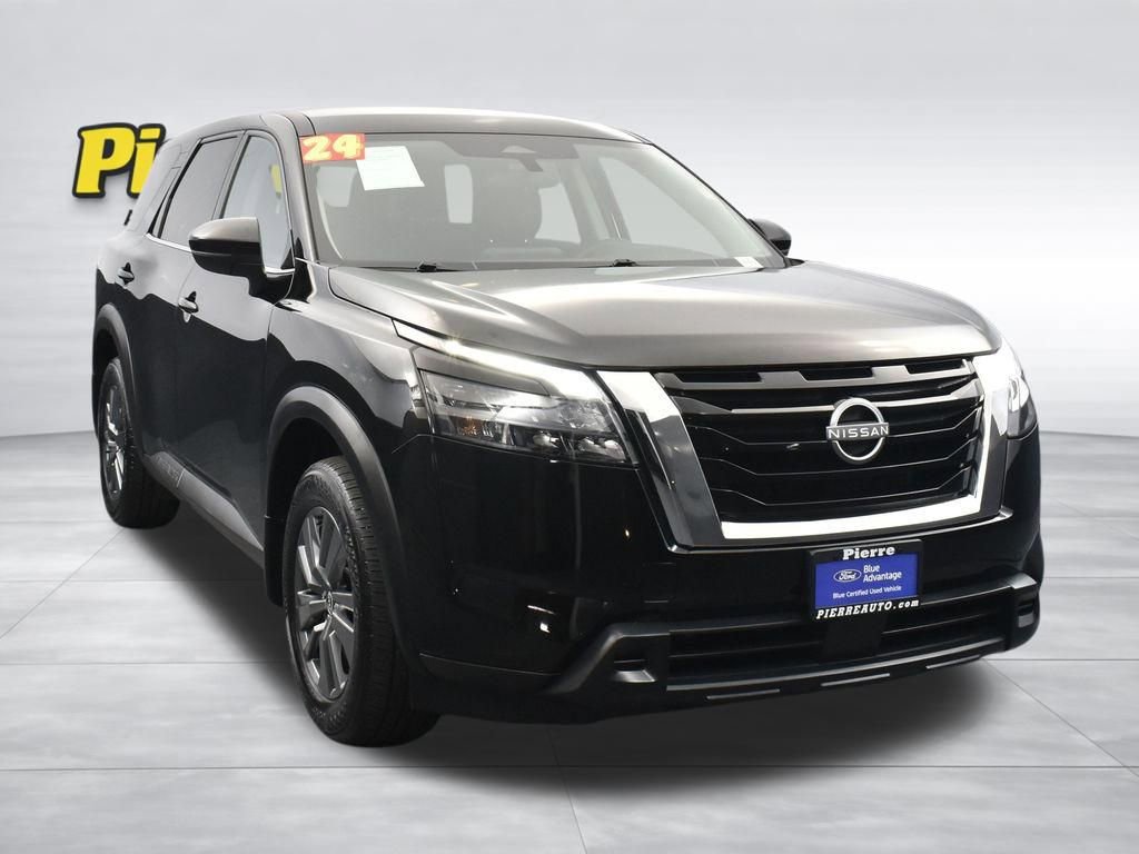 Used 2024 Nissan Pathfinder S AWD/4WD image 6