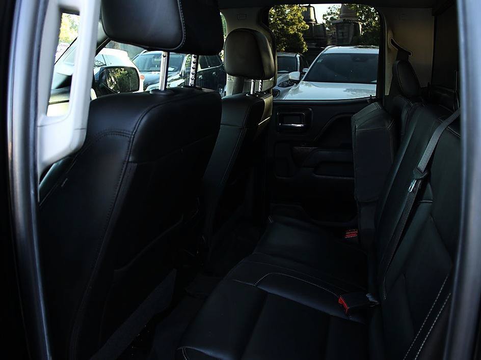 Used 2018 GMC Sierra 1500 SLT w/ SLT Premium Package RWD image 9