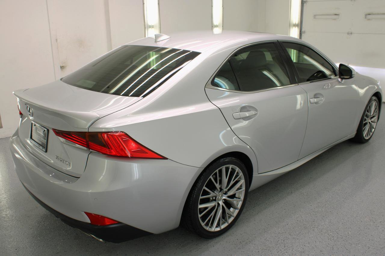 Used 2017 Lexus IS 200t w/ Navigation System Package RWD image 10