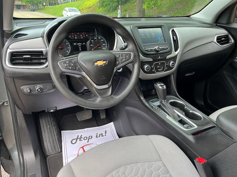 Used 2018 Chevrolet Equinox LS AWD/4WD image 10