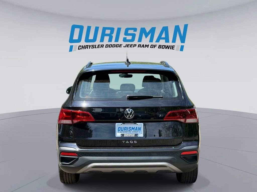 Used 2023 Volkswagen Taos S FWD image 3