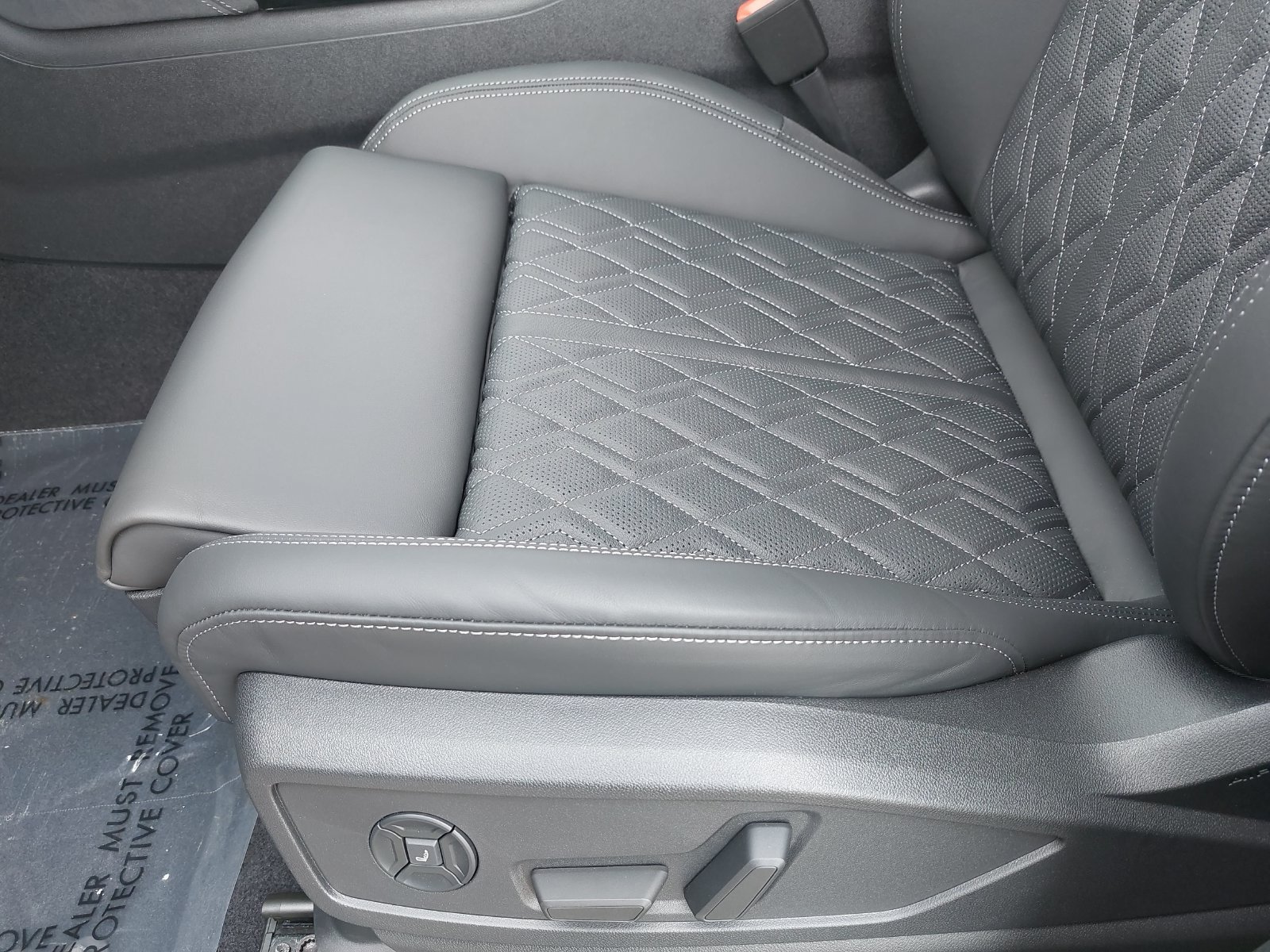 New 2026 Audi SQ5 Premium Plus AWD/4WD image 32