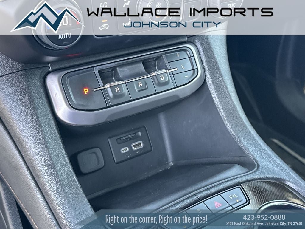 Used 2021 GMC Acadia AT4 w/ LPO, Floor Liner Package AWD/4WD image 19