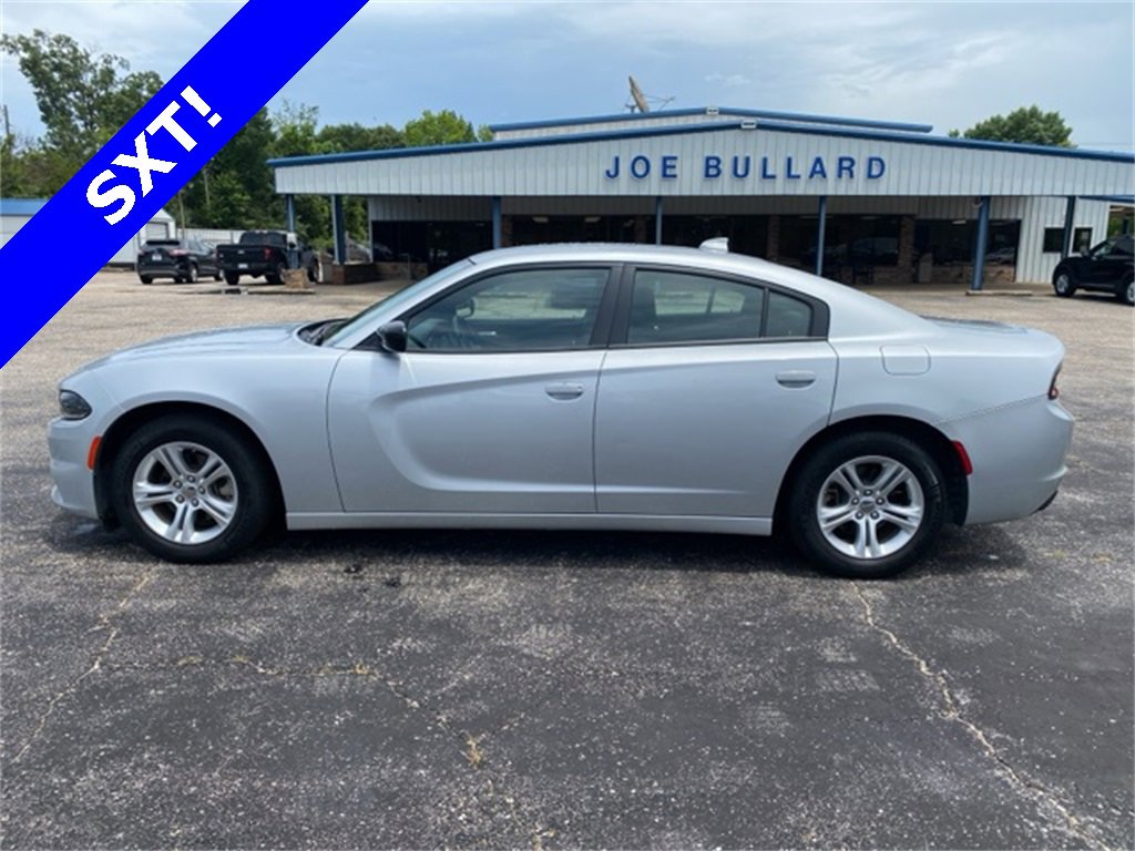 Used 2023 Dodge Charger SXT image 11