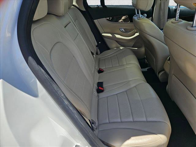 Used 2016 Mercedes-Benz GLC 300 image 22