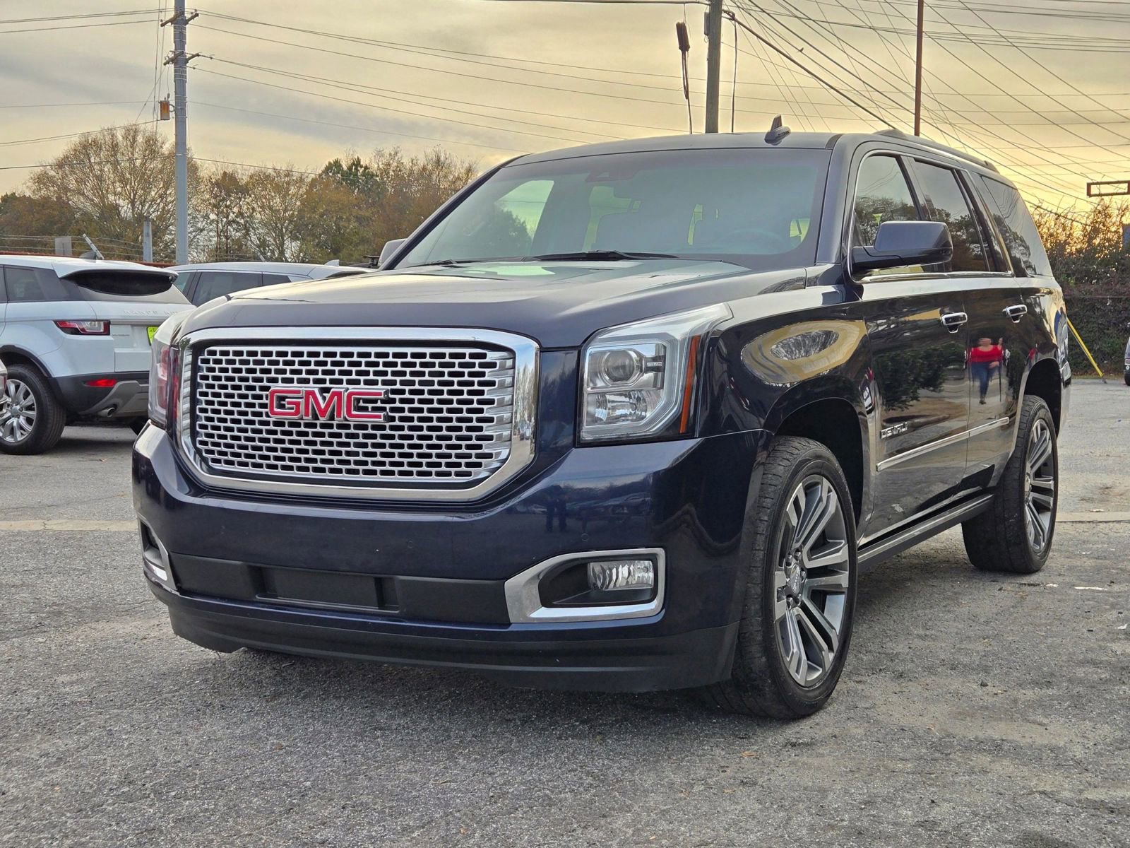 Used 2017 GMC Yukon Denali w/ Open Road Package image 3