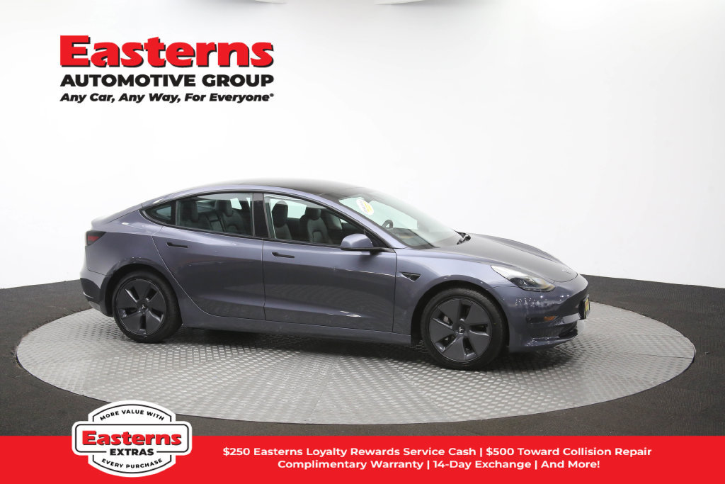 Used 2023 Tesla Model 3 Standard Range RWD image 42