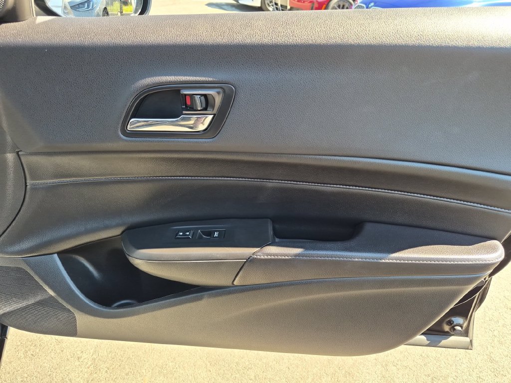 Used 2017 Acura ILX FWD image 21