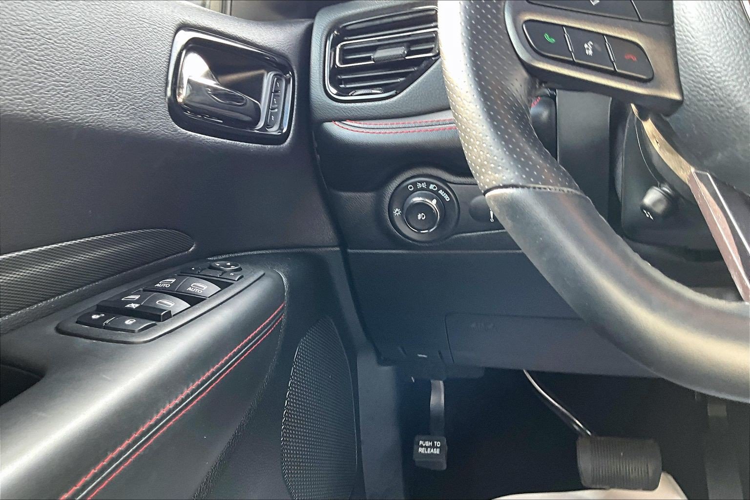 Used 2023 Dodge Durango R/T AWD/4WD image 40