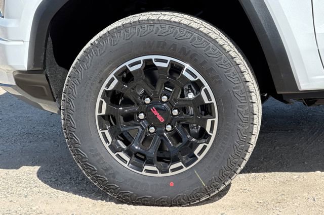 New 2026 GMC Canyon AT4 image 31