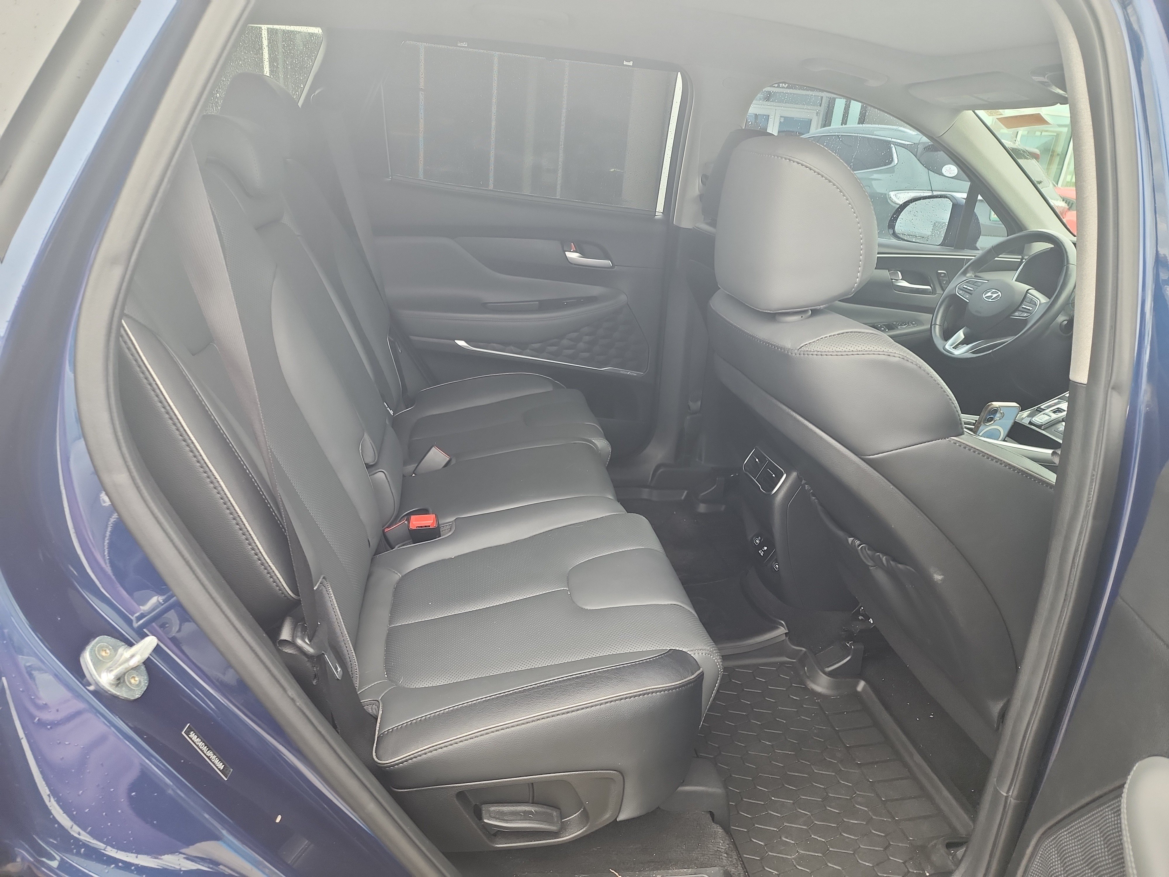 Used 2023 Hyundai Santa Fe Limited AWD/4WD image 14