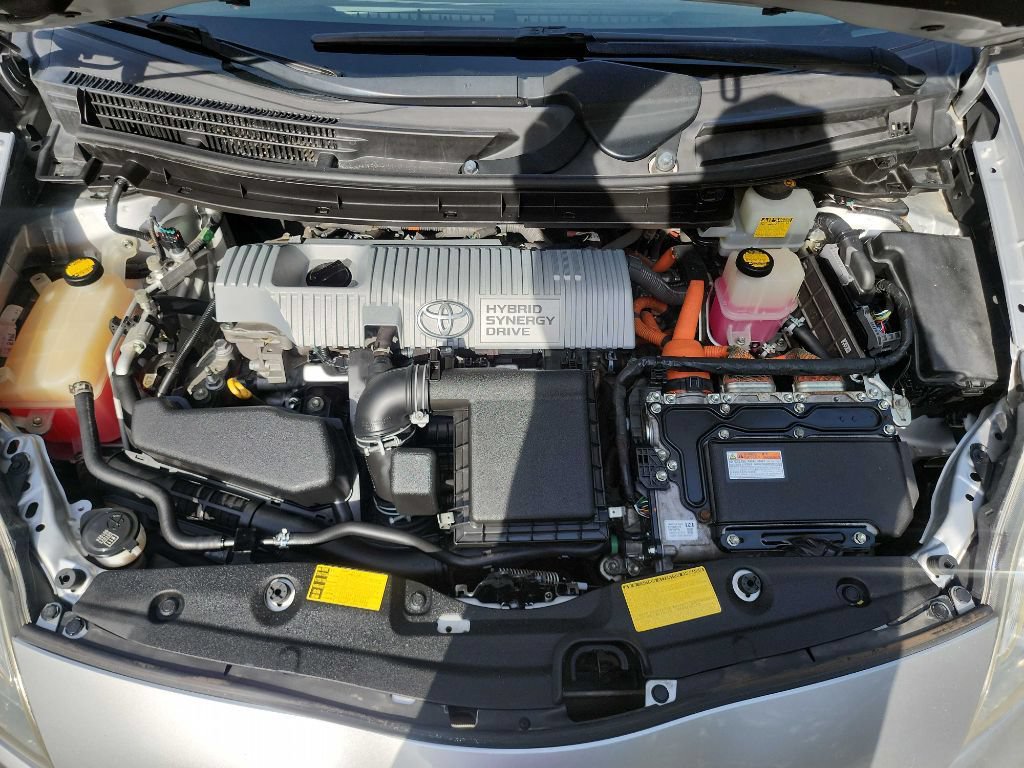 Used 2014 Toyota Prius Two FWD image 70